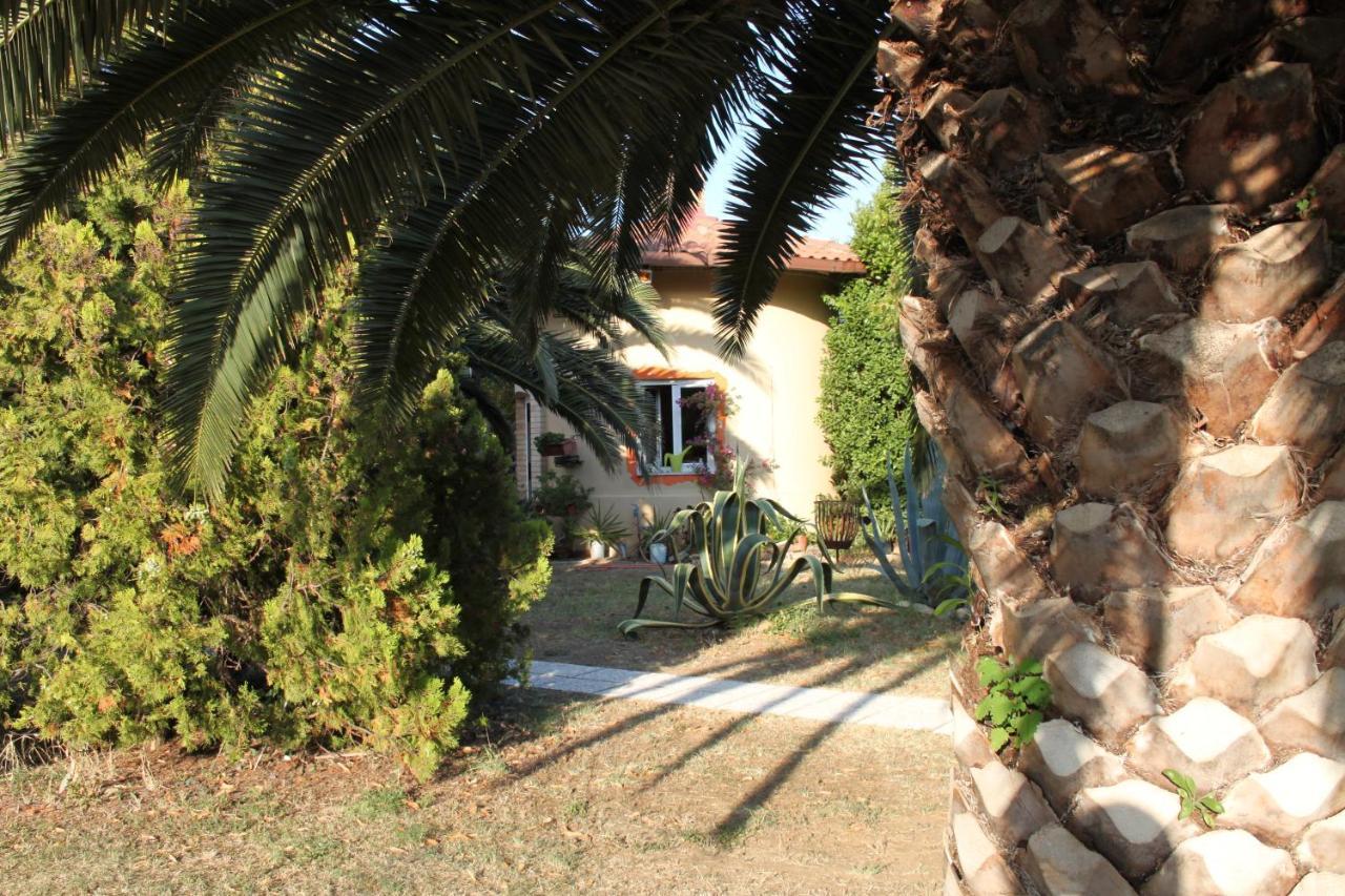 Country-House Pecora Nera ξενώνας Mosciano SantʼAngelo Εξωτερικό φωτογραφία